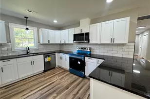 2934 S Stratford Rd, Winston-Salem, NC 27103 - Photo 6