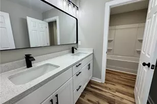 2934 S Stratford Rd, Winston-Salem, NC 27103 - Photo 18