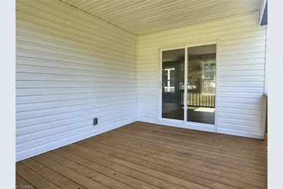 2934 S Stratford Road, Winston-Salem, NC 27103 - Photo 22