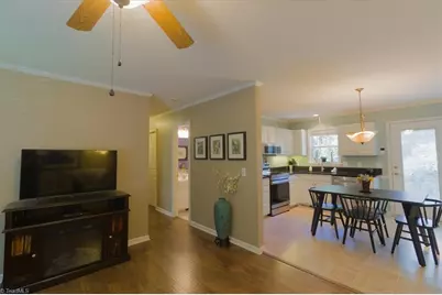 331 Quintas Avenue, Burlington, NC 27215 - Photo 8