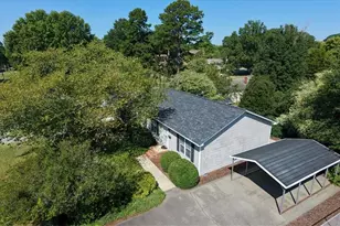331 Quintas Ave, Burlington, NC 27215 - Photo 2