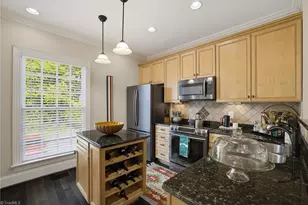 614 Bellemeade St, Greensboro, NC 27401 - Photo 14