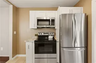 1708 Marion St, Greensboro, NC 27403 - Photo 10