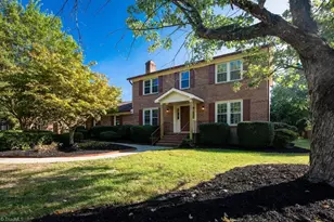 4302 Oak Hollow Dr, High Point, NC 27265 - Photo 32