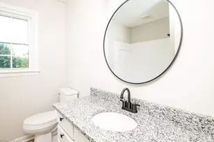 4302 Oak Hollow Dr, High Point, NC 27265 - Photo 18