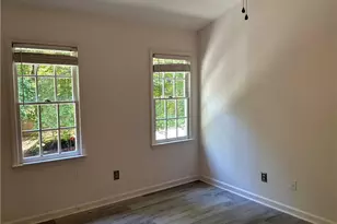 4219 King Edward Ct, Greensboro, NC 27455 - Photo 14