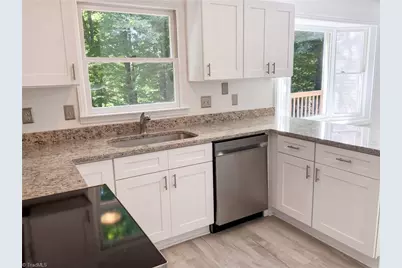4219 King Edward Court, Greensboro, NC 27455 - Photo 6
