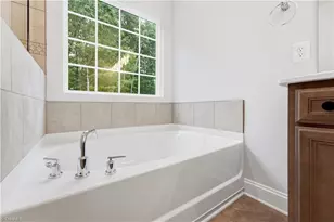 6300 Gardenview Rd, Pleasant Garden, NC 27313 - Photo 28