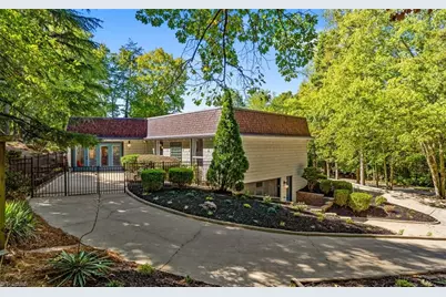 1606 Cherokee Drive, High Point, NC 27262 - Photo 46