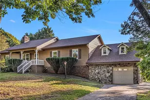 196 Lewis Fork Dr, Wilkesboro, NC 28697 - Photo 1