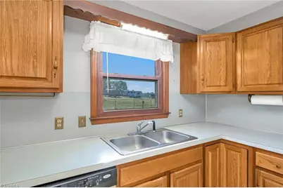196 Lewis Fork Drive, Wilkesboro, NC 28697 - Photo 24