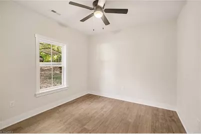 406 Grant Street, Yadkinville, NC 27055 - Photo 12