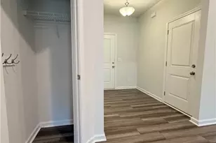 4020 Beckton Trl, Greensboro, NC 27282 - Photo 4