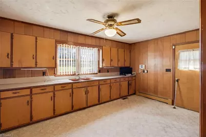 1878 Stemp Everhart Road, Thomasville, NC 27360 - Photo 10