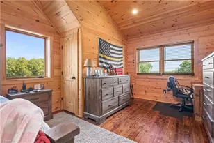 151 Farm Side Ln, Pilot Mountain, NC 27041 - Photo 28