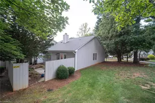 1447 Grantland Pl, Greensboro, NC 27410 - Photo 28