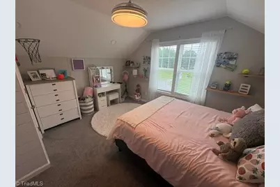 1017 Mount Zion Road, Pinnacle, NC 27043 - Photo 24