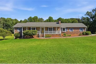 2301 Griffith Road, Winston-Salem, NC 27103 - Photo 2