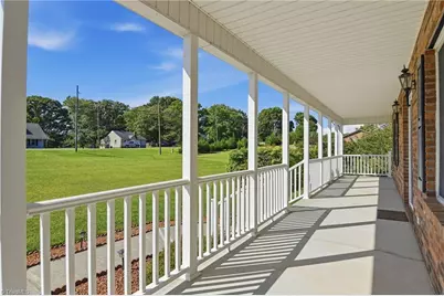 2301 Griffith Road, Winston-Salem, NC 27103 - Photo 4