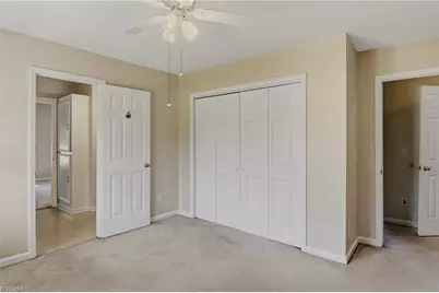2301 Griffith Road, Winston-Salem, NC 27103 - Photo 18