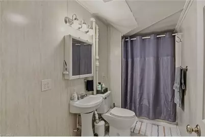2301 Griffith Road, Winston-Salem, NC 27103 - Photo 24