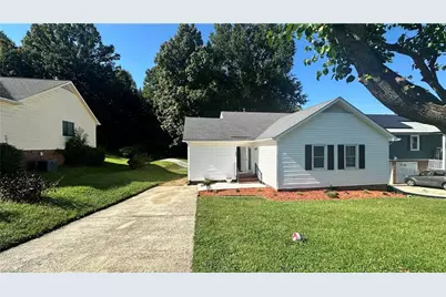 1802 Bristol Road, Greensboro, NC 27406 - Photo 4