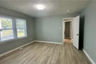 1802 Bristol Rd, Greensboro, NC 27406 - Photo 16