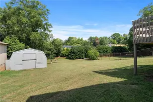 239 Craft Dr, Winston-Salem, NC 27105 - Photo 34