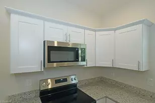 3439 Littlefield Wy, Greensboro, NC 27405 - Photo 8