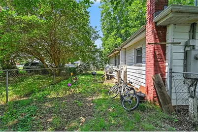 506 S Flanner Street, Burlington, NC 27215 - Photo 6