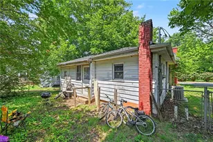 506 S Flanner St, Burlington, NC 27215 - Photo 8