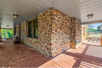 907 Irvin Farm Road, Reidsville, NC 27320 - Photo 4