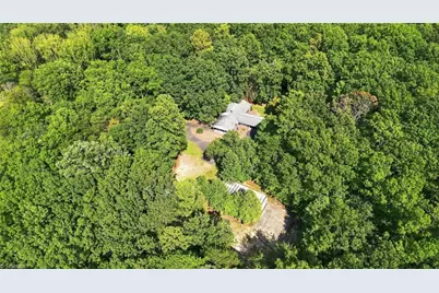 2036 E Pine Street, Mount Airy, NC 27030 - Photo 8