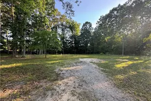 1305 Penny Rd, High Point, NC 27265 - Photo 1