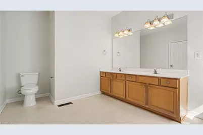 2956 Maple Branch Drive, High Point, NC 27265 - Photo 18