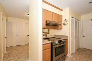 2311 Oakcliffe Dr, Kernersville, NC 27284 - Photo 12