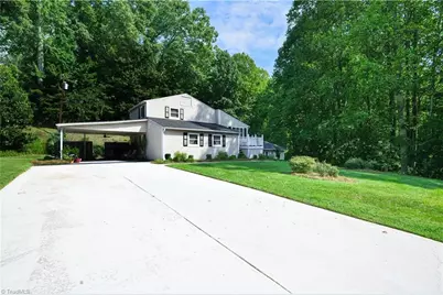 2311 Oakcliffe Drive, Kernersville, NC 27284 - Photo 34