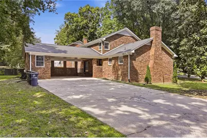 33 Kemp Road E, Greensboro, NC 27410 - Photo 28