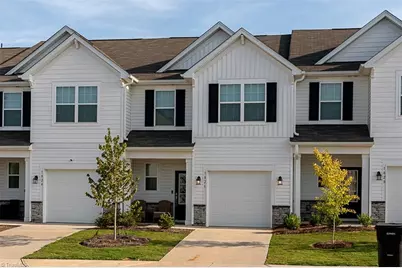 1826 Pheasant Trace Circle, Kernersville, NC 27284 - Photo 2