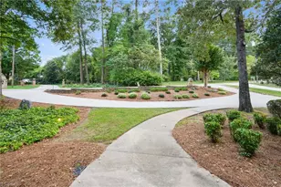 5586 Anson Rd, Greensboro, NC 27407 - Photo 6