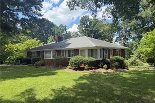815 Nc Hwy 65, Reidsville, NC 27320 - Photo 2