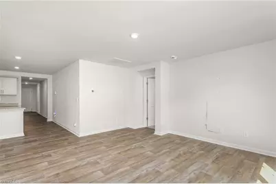 5026 Crest Court, Trinity, NC 27370 - Photo 10