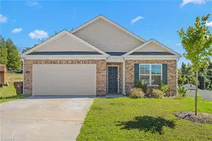 5026 Crest Ct, Trinity, NC 27370 - Photo 1