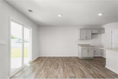 5026 Crest Court, Trinity, NC 27370 - Photo 8