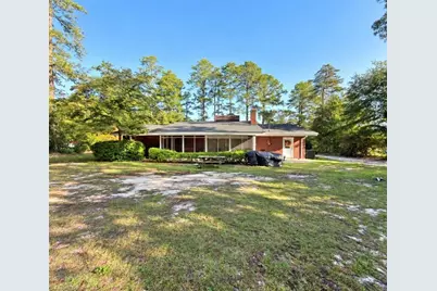 324 E Main Street, Candor, NC 27229 - Photo 2