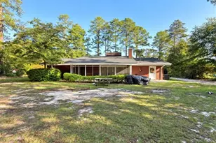 324 E Main St, Candor, NC 27229 - Photo 2
