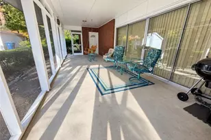 324 E Main St, Candor, NC 27229 - Photo 30