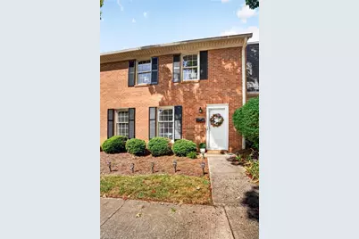 4080 Huntingreen Lane #B, Winston-Salem, NC 27106 - Photo 2
