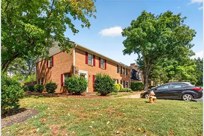 4080 Huntingreen Lane #B, Winston-Salem, NC 27106 - Photo 32