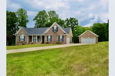 132 Feather Ridge Circle, Reidsville, NC 27320 - Photo 1